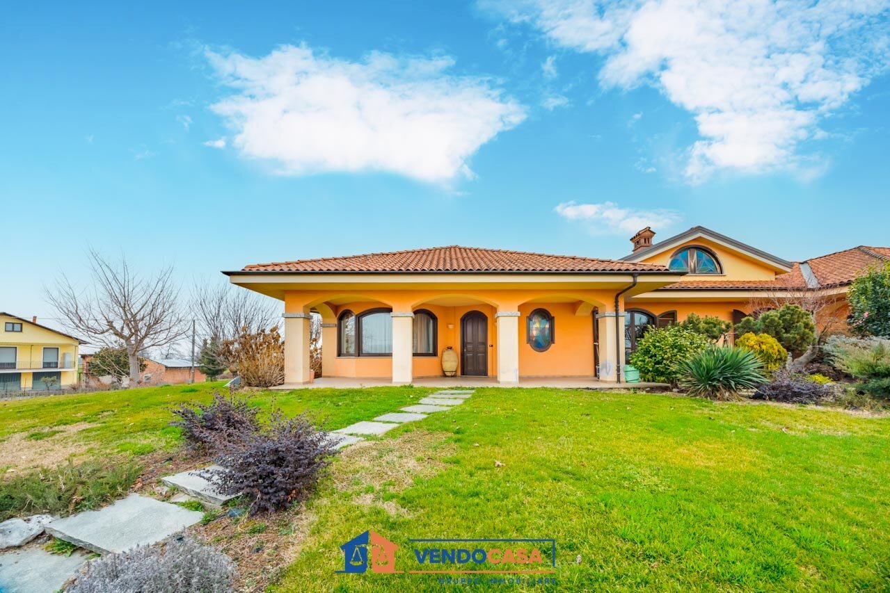 Casa indipendente Trinità - foto 1