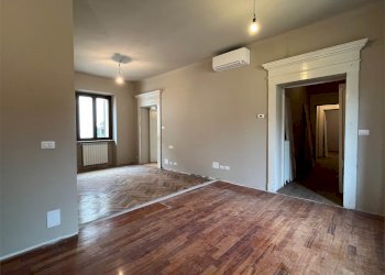 Appartamento - Oberdan, Verona (zona Centro Storico) - foto 1