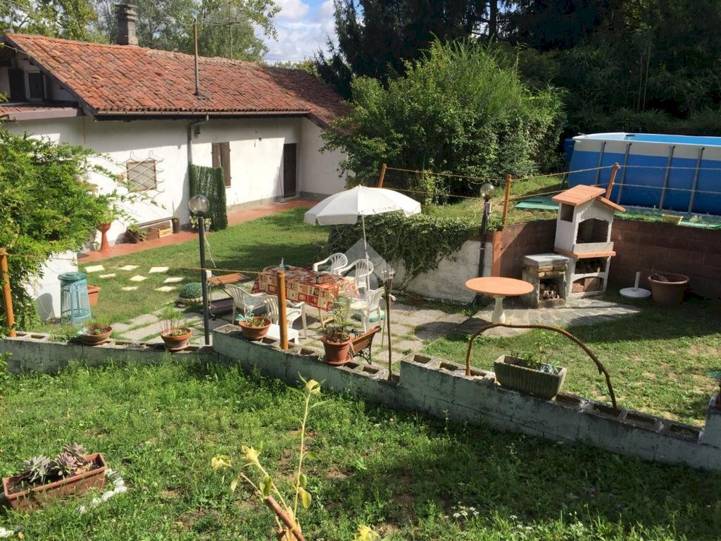 Semi-detached house Frazione San Grato, Asti - photo 1