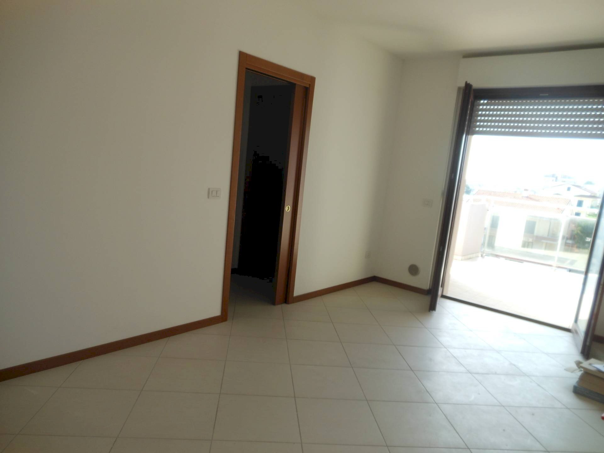 Appartamento via Carlo Alberto Dalla Chiesa, Alba Adriatica - foto 2