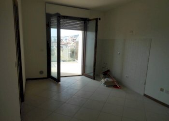 Appartamento via Carlo Alberto Dalla Chiesa, Alba Adriatica - foto 3