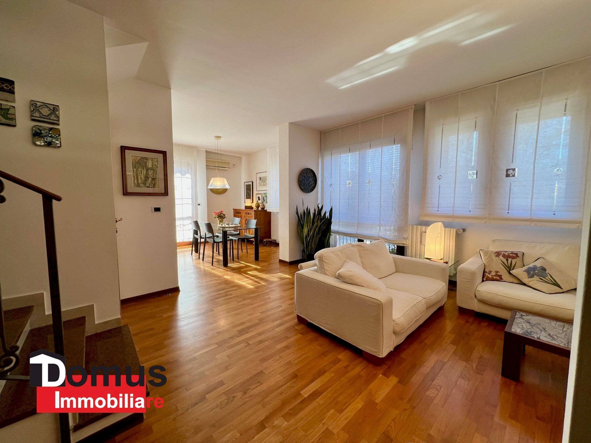 Terraced Villa Ferrara - photo 1