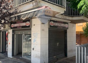 Locale Commerciale via Panoramica, Ercolano - foto 1