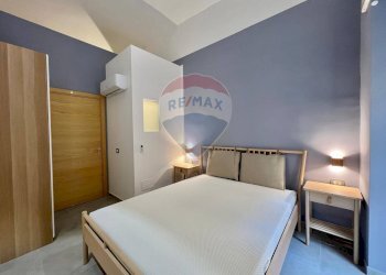 Bilocale Via Benedetto Cairoli, Napoli (zona Vicaria) - foto 1