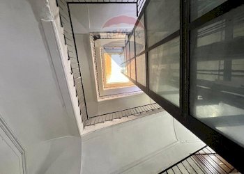 Bilocale Via Benedetto Cairoli, Napoli (zona Vicaria) - foto 15