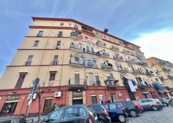 Bilocale Via Benedetto Cairoli, Napoli (zona Vicaria) - foto 17