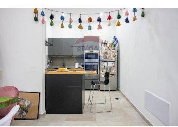 Appartamento Rampe Montemiletto, Napoli (zona Avvocata) - foto 12