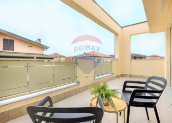 Trilocale VIA CAROTTE, Cornate d'Adda - foto 1