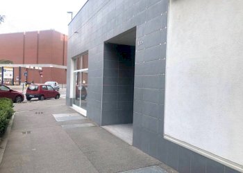 Shop Corso Traiano, Torino (neighborhood Lingotto) - photo 7