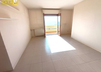 Appartamento Via Memmingen, Teramo - foto 1