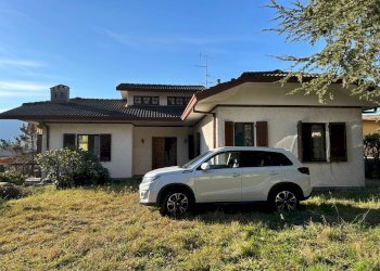 Casa indipendente Via De Amicis, Cittiglio - foto 3