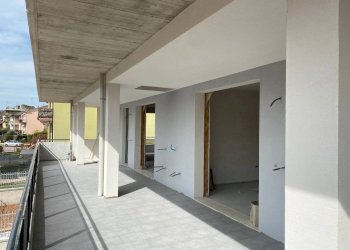 Balcone - Quadrilocale via dei Partigiani, Valeggio sul Mincio - foto 2