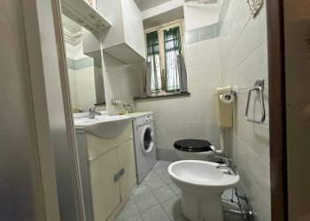 Bagno - Bilocale vicolo dei Milani, 11, Gallarate - foto 4