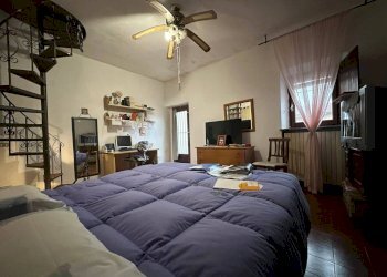 Camera da letto - Bilocale vicolo dei Milani, 11, Gallarate - foto 8