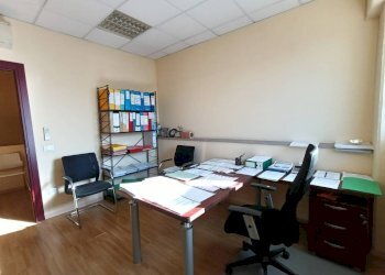 Stanza arredata - Ufficio via dell'Artigianato, Montelupo Fiorentino - foto 27