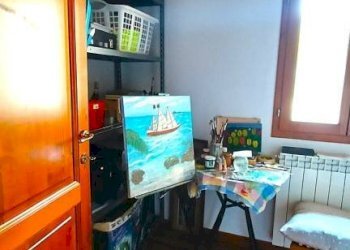 Stanza arredata - Independent house via Mercatale, Vinci - photo 24