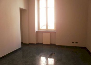 Stanza non arredata - Apartment via Matteo Prandone, 2, Asti - photo 4