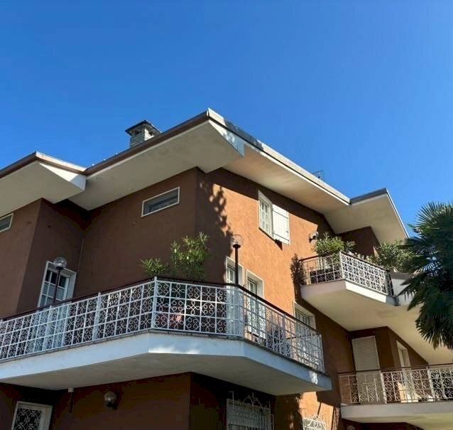 Facciata - Three-room apartment via Circonvallazione Vigne, 14, Chiusa di Pesio - photo 2