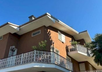 Facciata - Trilocale via Circonvallazione Vigne, 14, Chiusa di Pesio - foto 2