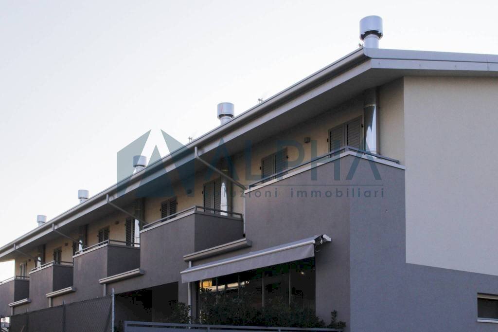 Facciata - Villa via Raffaello Lambruschini, Cesena - photo 2