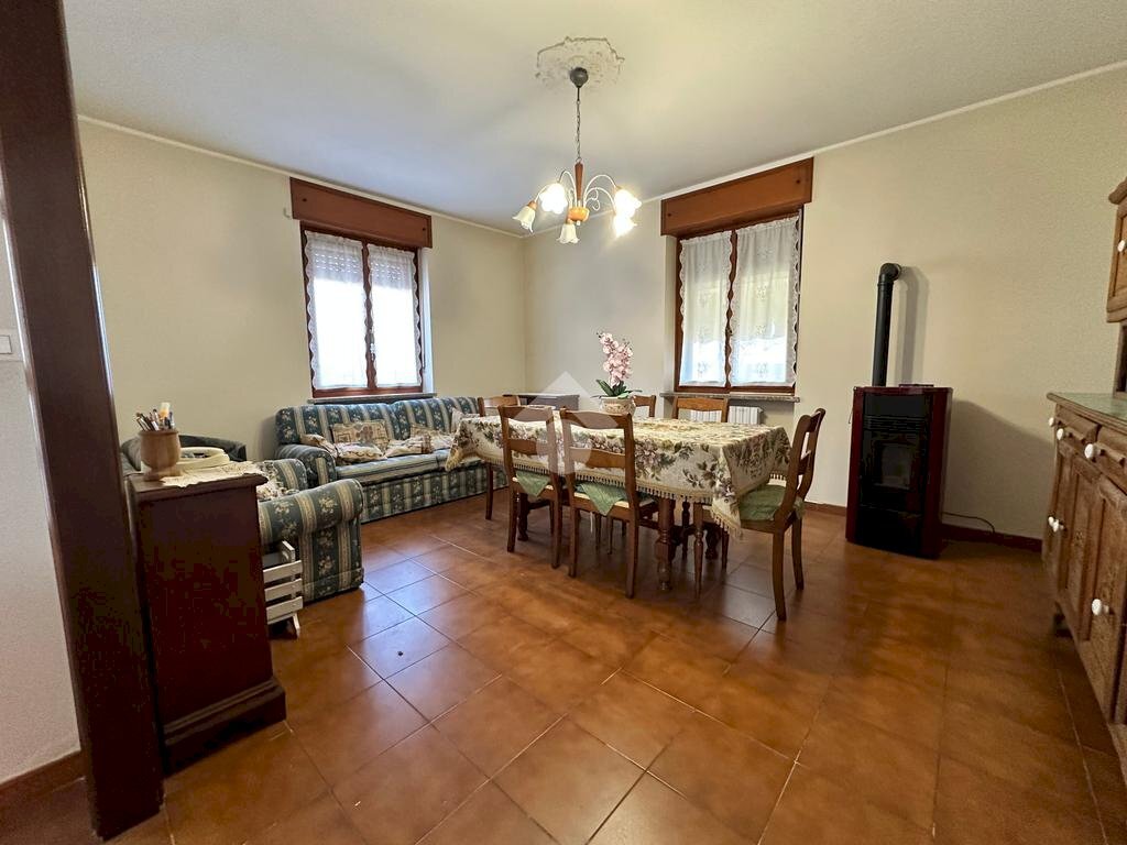 Villa Vicolo IV Novembre, Bianzè - foto 3