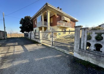 Villa Vicolo IV Novembre, Bianzè - foto 31