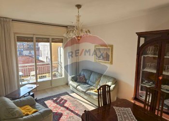 One-room apartment Via Dante Alighieri, 122 
 Sanremo, Sanremo - photo 1