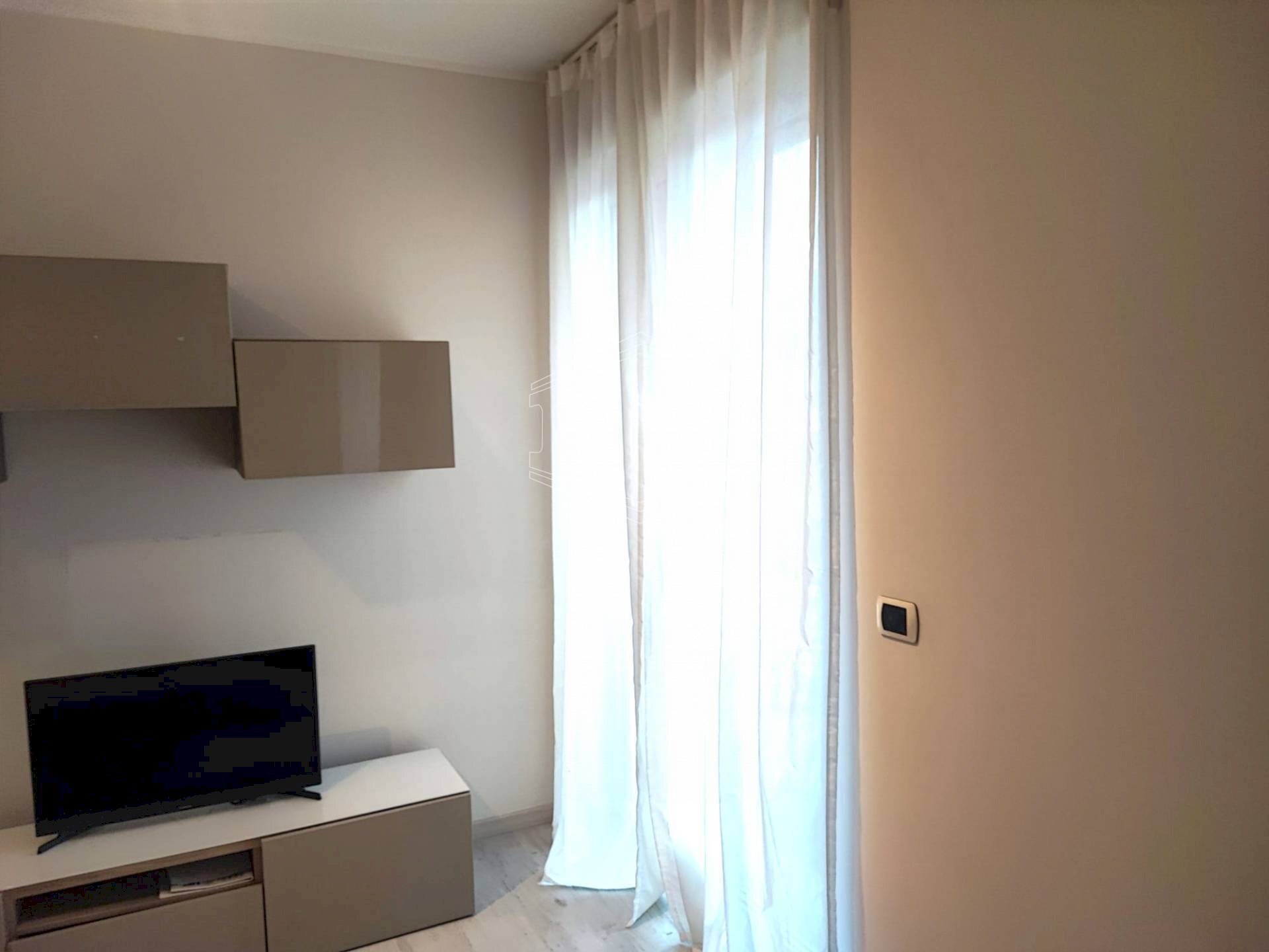 Two-room apartment Via Luigi Cibrario, Genova (neighborhood Sestri Ponente) - photo 3