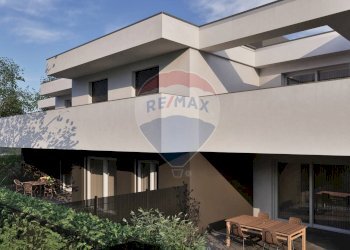 Three-room apartment VIA PALMA IL VECCHIO, Bonate Sotto - photo 2