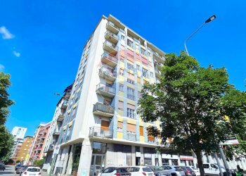 Quadrilocale Piazzale Brescia, Milano - foto 1