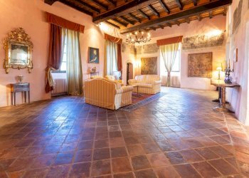 Castello Via XXV Aprile, Castelletto Cervo - foto 14