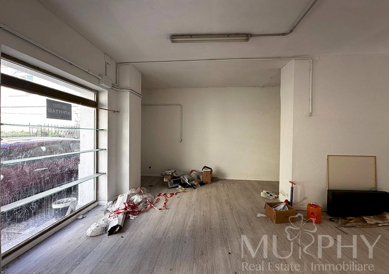 Locale Commerciale Via Principe Amedeo, La Maddalena - foto 3