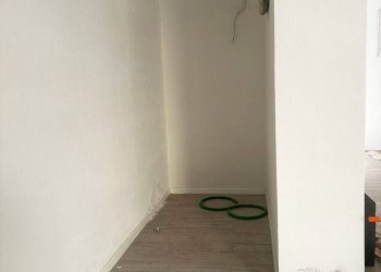 Locale Commerciale Via Principe Amedeo, La Maddalena - foto 5