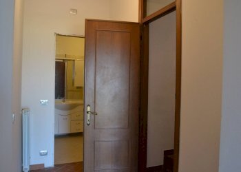 Trilocale Configni - foto 24