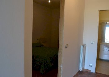 Trilocale Configni - foto 26