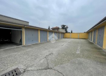 Trilocale Via Davide Squarini, Momo - foto 14