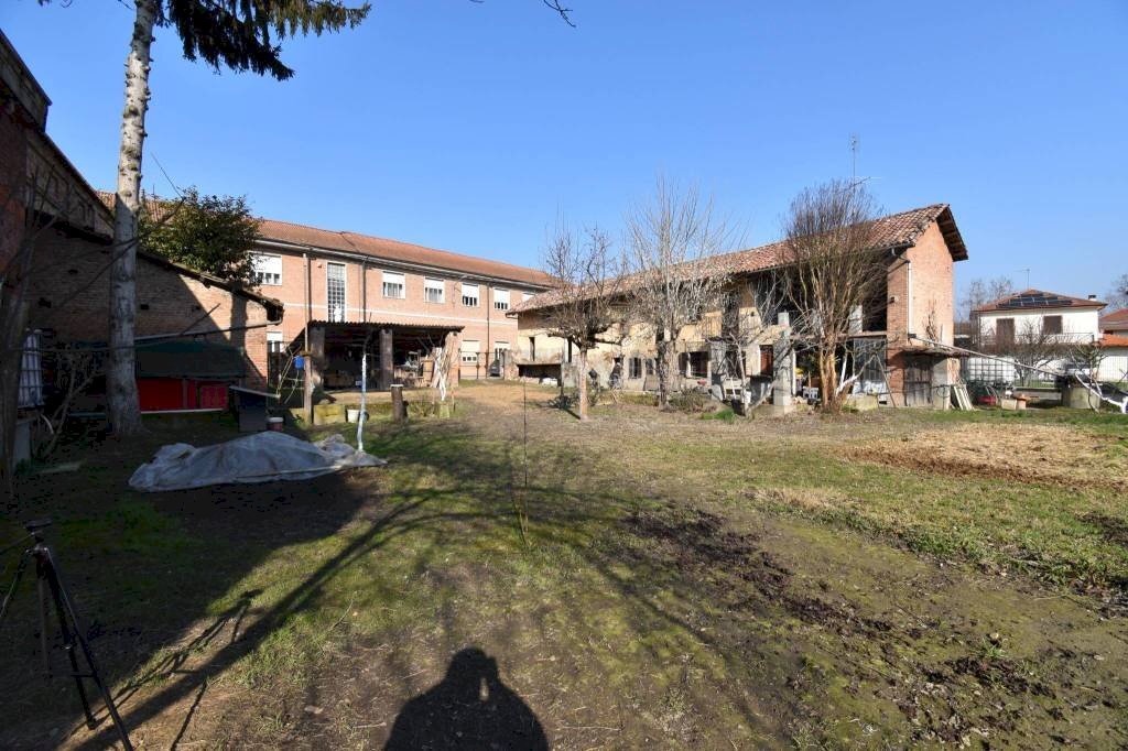 Terreno - Rustico via Riccardo Rocca, Isola d'Asti - foto 1