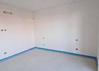 Camera da letto - Attico viale Luigi Borri, Varese - foto 4