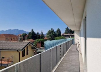 Balcone - Attic viale Luigi Borri, 134, Varese - photo 10