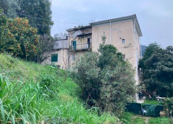 Terreno - Stabile - Palazzo via Provinciale Carrara-Avenza, 32, Carrara - foto 1