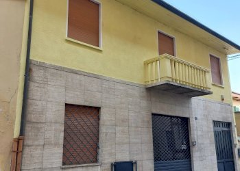 Office Via Re Arduino, Volpiano - photo 2