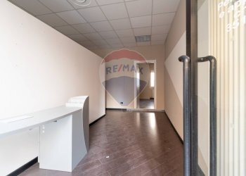 Shop Via Bezzecca
Porta Trento, Brescia, Brescia (neighborhood Porta Trento) - photo 2