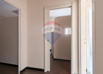 Shop Via Bezzecca
Porta Trento, Brescia, Brescia (neighborhood Porta Trento) - photo 12