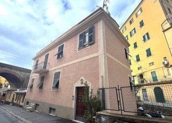 Quadrilocale via Felice Gazzolo, Genova - foto 1