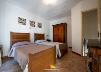 Camera da letto - Two-room apartment via Giuseppe Garibaldi, 141, Manta - photo 10