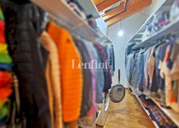 Cabina armadio - Attico via Principessa Jolanda, 2, Montemagno - foto 30