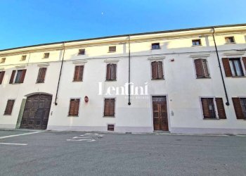 Facciata - Attico via Principessa Jolanda, 2, Montemagno - foto 35