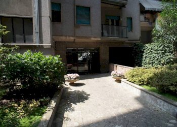 Facciata - Three-room apartment viale Papiniano, 45, Milano - photo 18