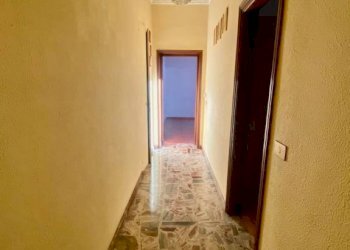 Disimpegno - Appartamento via Padre Mauro Antoniotti, 4, Biella - foto 8