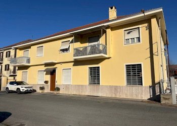 Facciata - Ufficio via Riccardo Gatto, 45, Pinerolo - foto 6